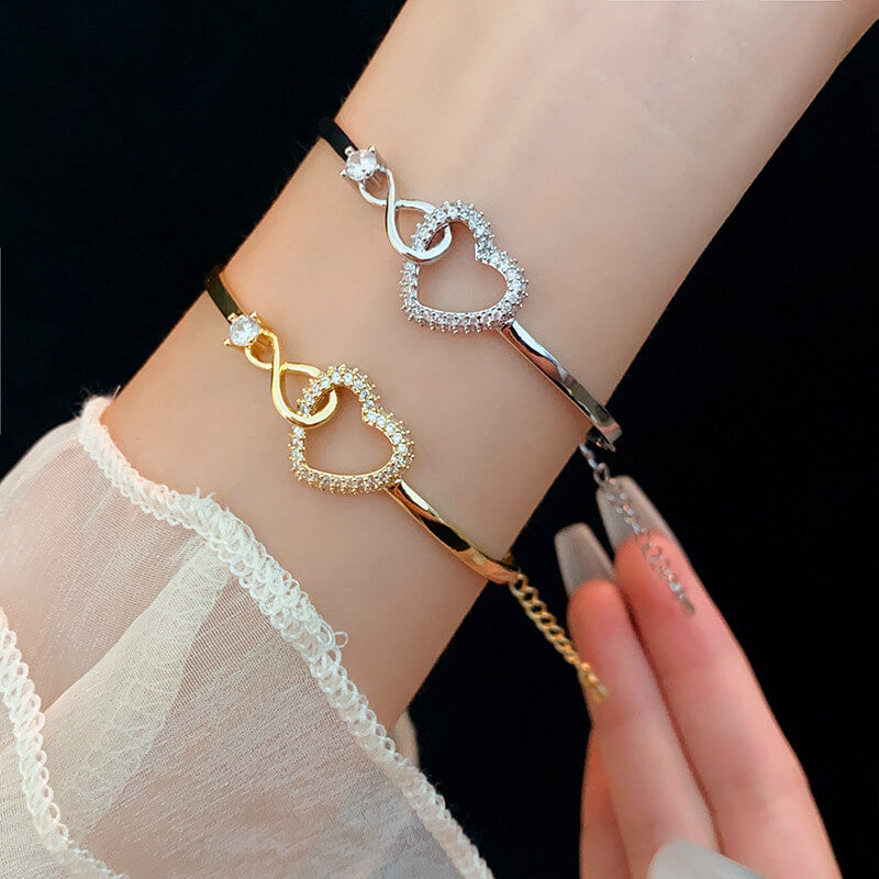 Mother and Daughter A Link That Can Never Be Undone Bracelet